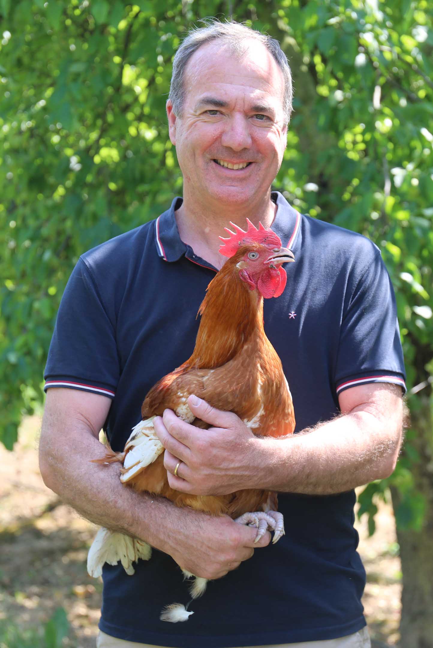 eleveur agriculteur volaille poulet pintade